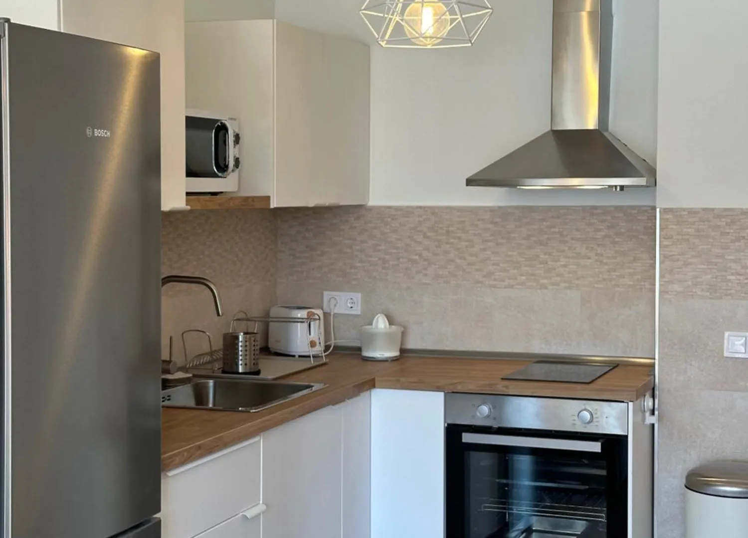 Apartment With Panoramic View 베날마데나코스타